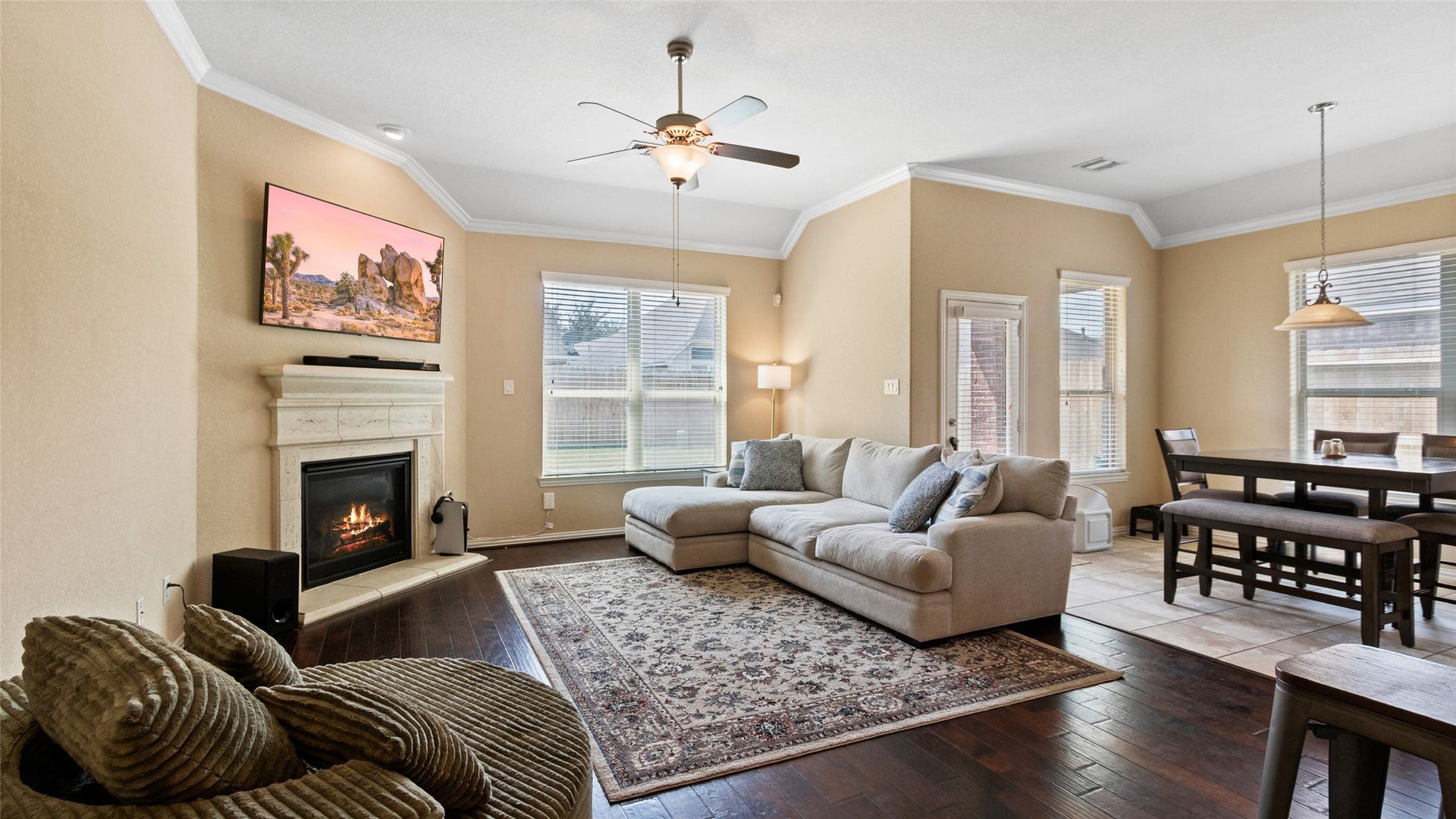 2710 Secret Falls Court, Pearland, TX 77089 2710 Secret Falls Court, Pearland, TX 77089