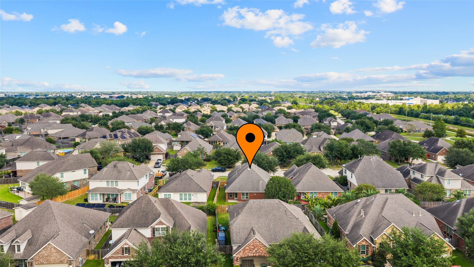 2710 Secret Falls Court, Pearland, TX 77089 2710 Secret Falls Court, Pearland, TX 77089