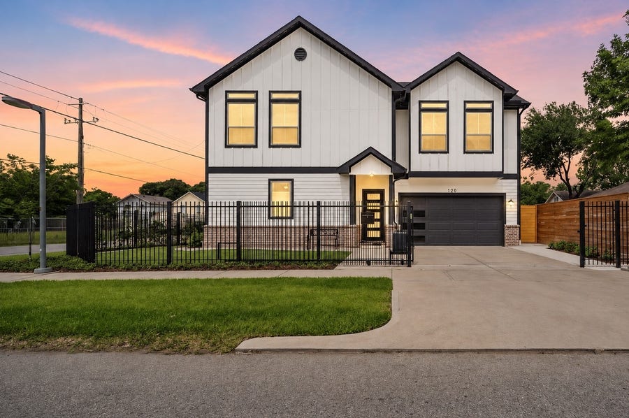 Property photo for 120 Adams Street, Houston, TX