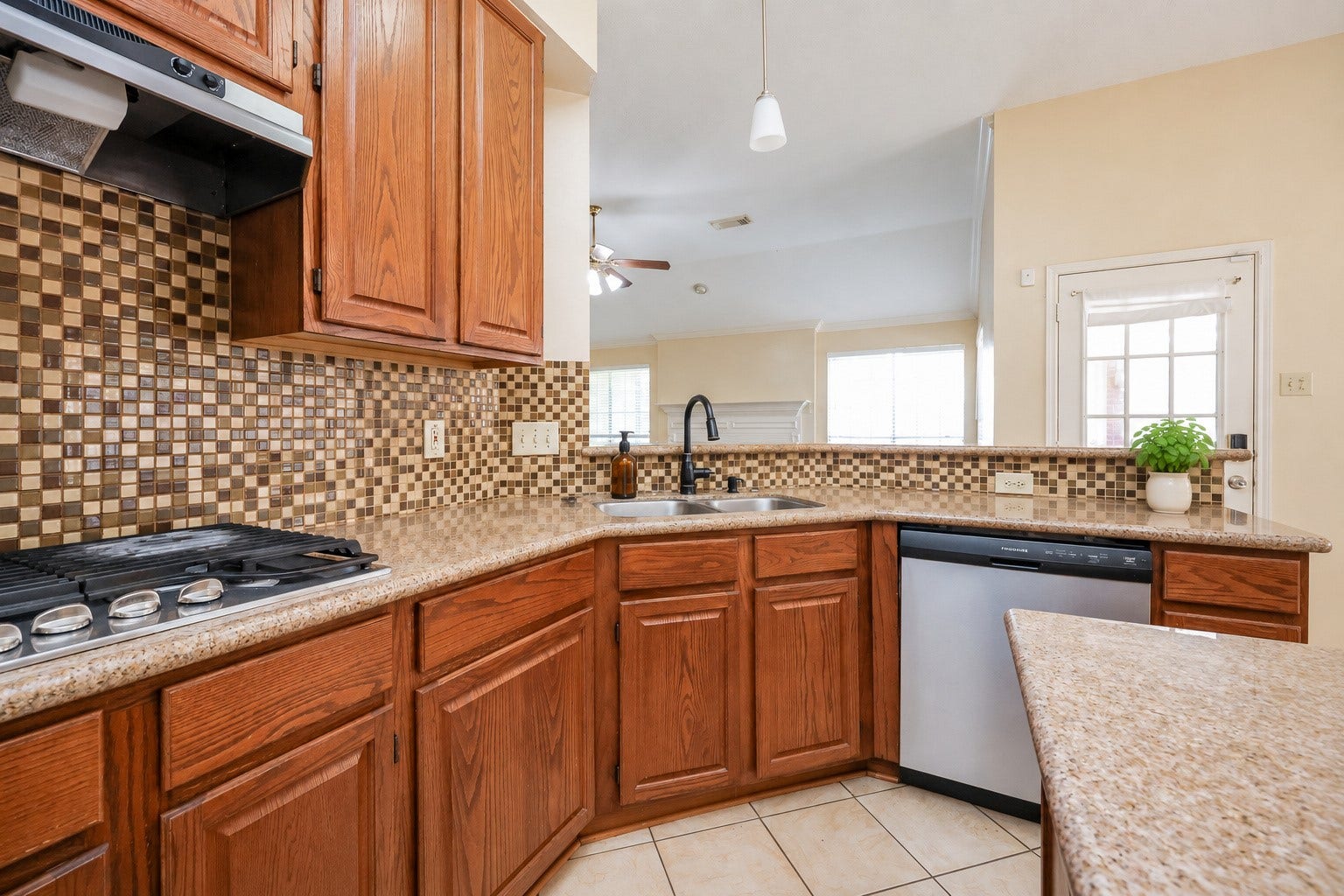 4230 Torrey Creek Lane, Houston, TX 77014