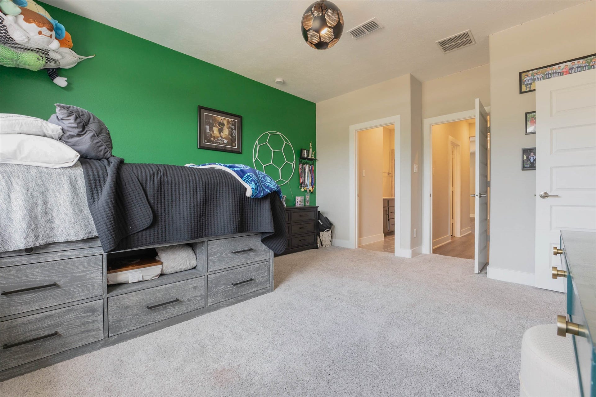 1010 Mcmurtry Ridge Drive, Katy, TX 77494 1010 Mcmurtry Ridge Drive, Katy, TX 77494