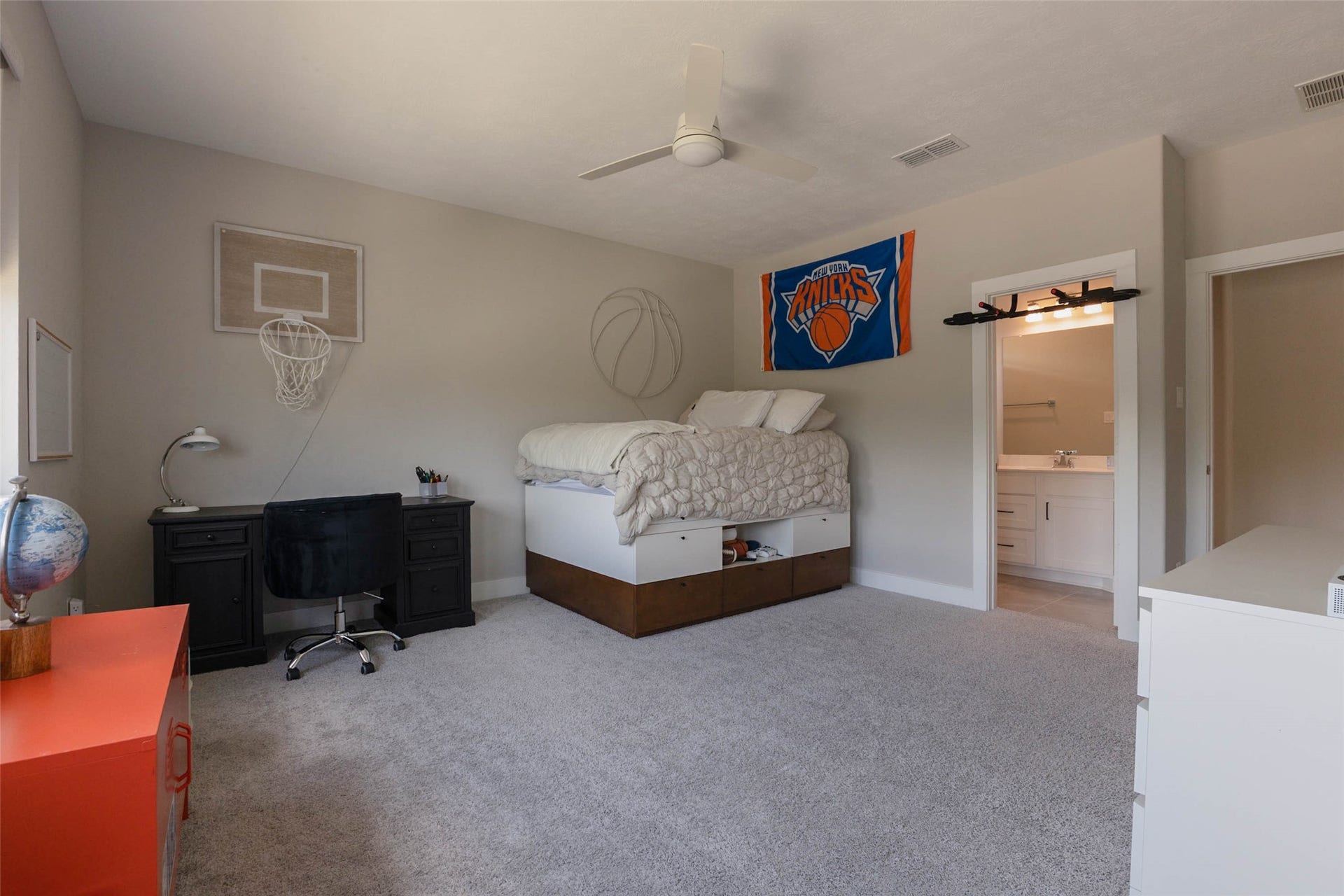 1010 Mcmurtry Ridge Drive, Katy, TX 77494 1010 Mcmurtry Ridge Drive, Katy, TX 77494