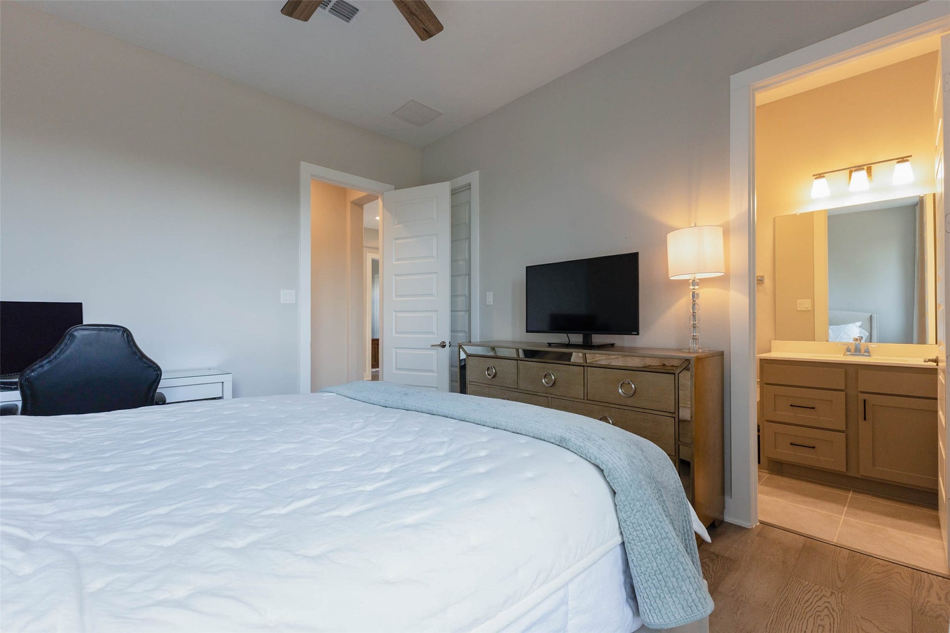 1010 Mcmurtry Ridge Drive, Katy, TX 77494 1010 Mcmurtry Ridge Drive, Katy, TX 77494