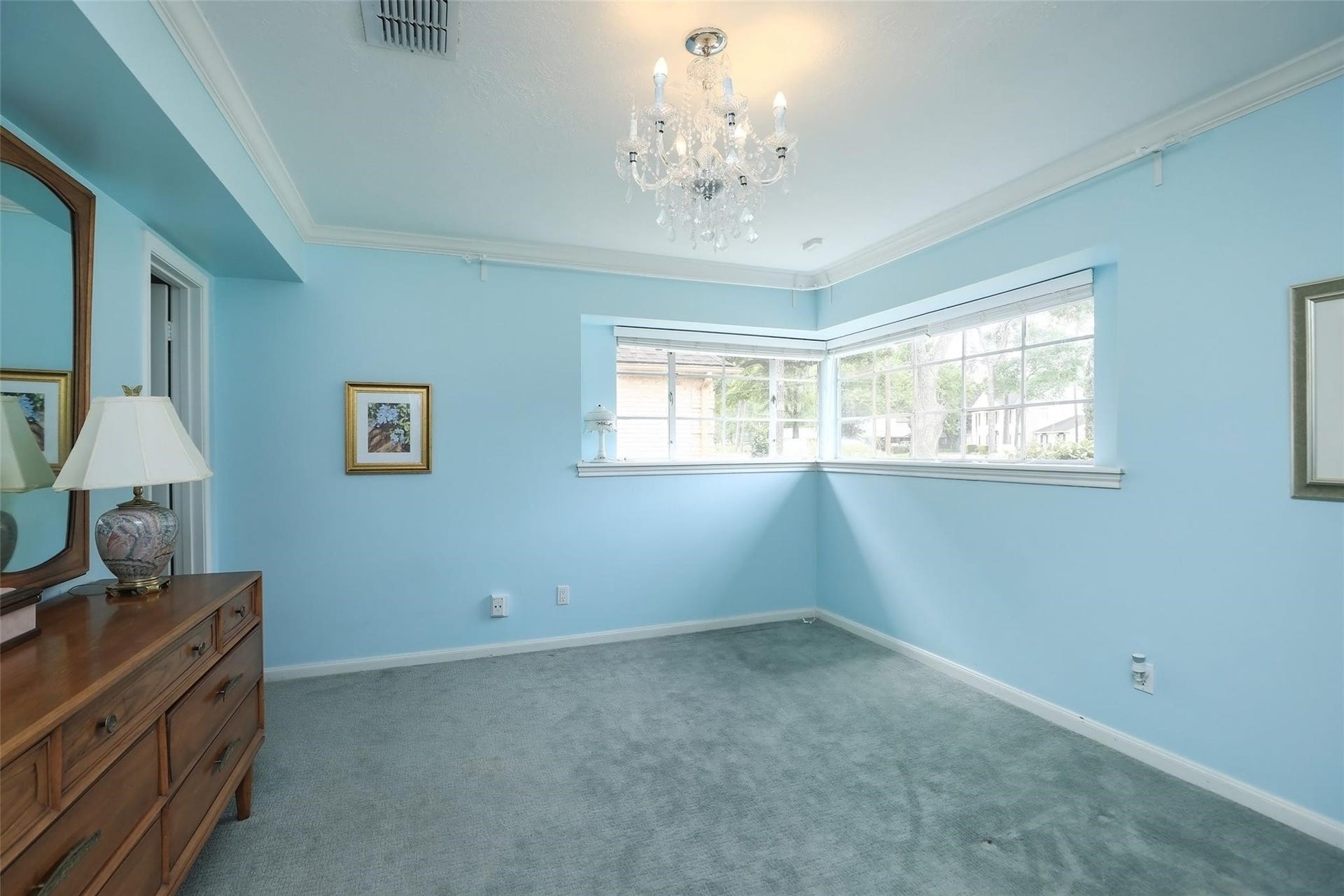 6235 Rolling Water Drive, Houston, TX 77069 2nd Downstairs Bedroom #2