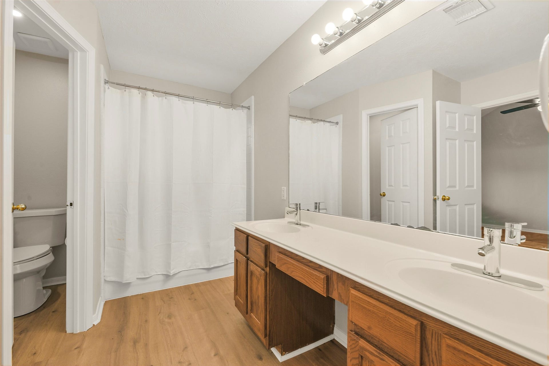 10534 Twin Circle Dr, Montgomery, TX 77356 10534 Twin Circle Dr, Montgomery, TX 77356