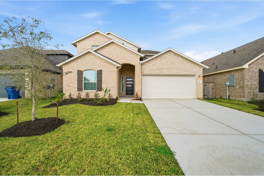 Property photo for 1923 Parks Edge Lane, Angleton, TX