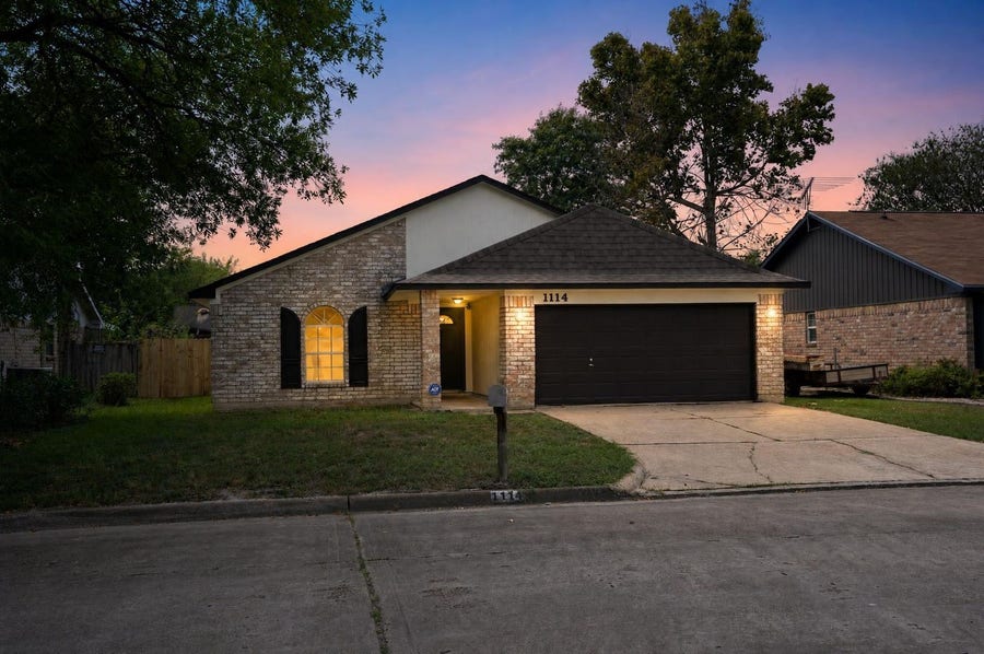 Property photo for 1114 Memorial Glen Drive, Humble, TX
