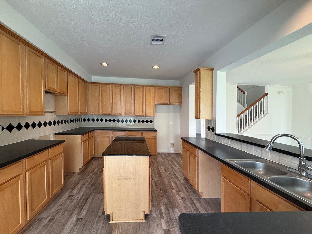 14815 Thomas Mill Lane, Sugar Land, TX 77498
