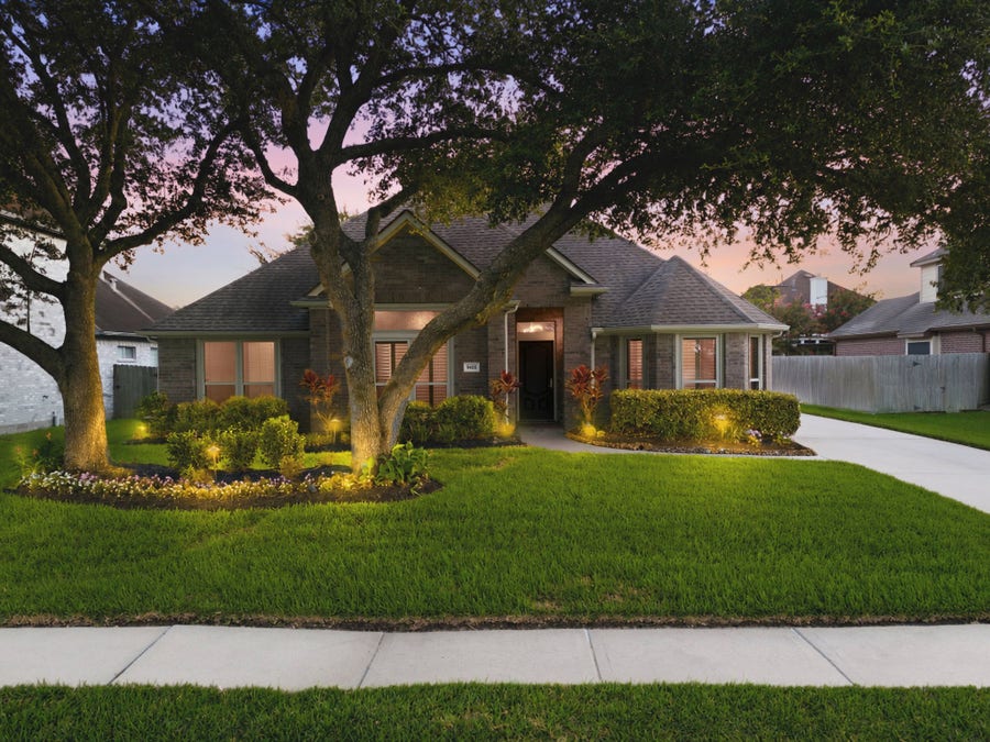 Property photo for 9405 Sundown Drive, Pearland, TX