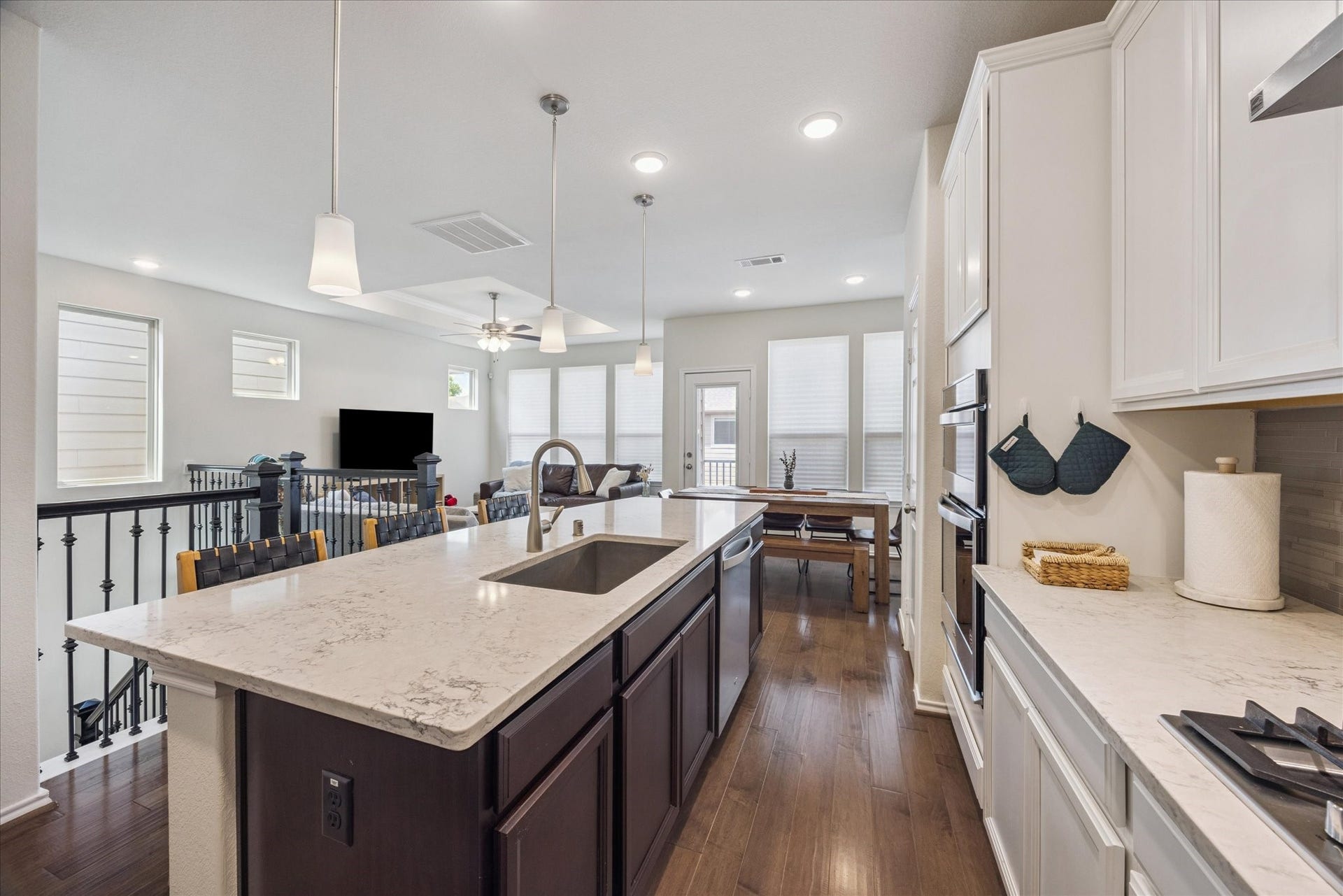 1817 Agoura Hills Dr, Houston, TX 77080 1817 Agoura Hills Dr, Houston, TX 77080