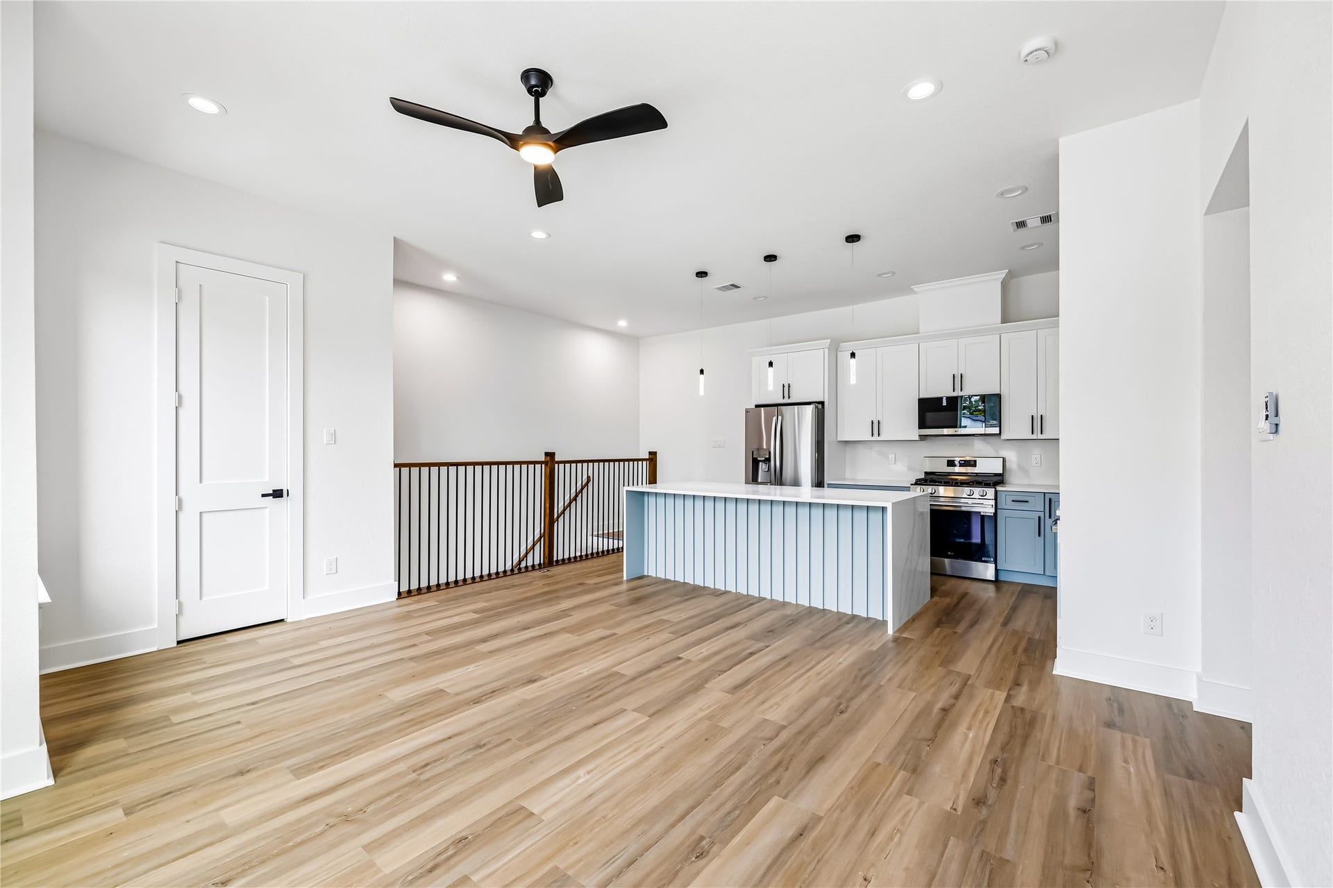 4815 Cruse Rd, #B, Houston, TX 77016 4815 Cruse Rd, #B, Houston, TX 77016