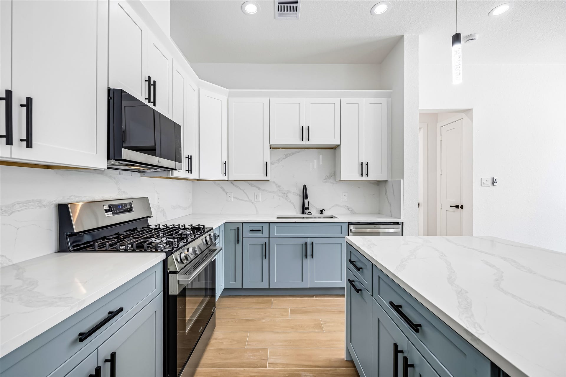 4815 Cruse Rd, #B, Houston, TX 77016 4815 Cruse Rd, #B, Houston, TX 77016