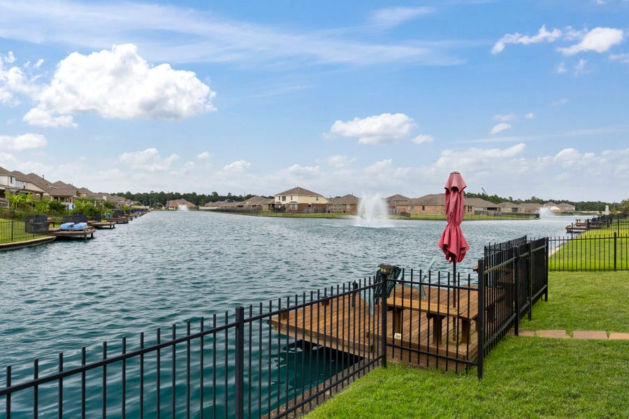 Property photo for 3719 Lake Bend Shore Drive, Spring, TX