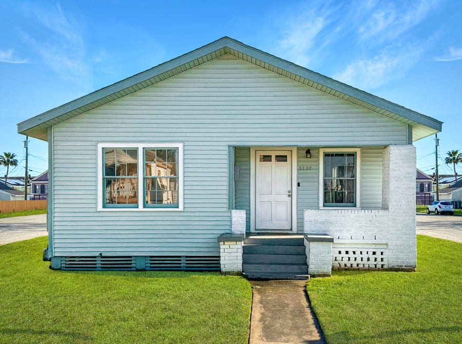 Property photo for 3727 Avenue L, Galveston, TX