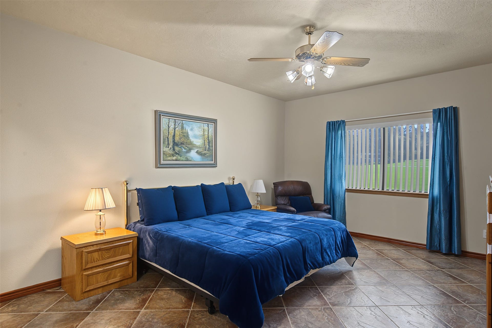 Primary bedroom and en-suite located downstairs.