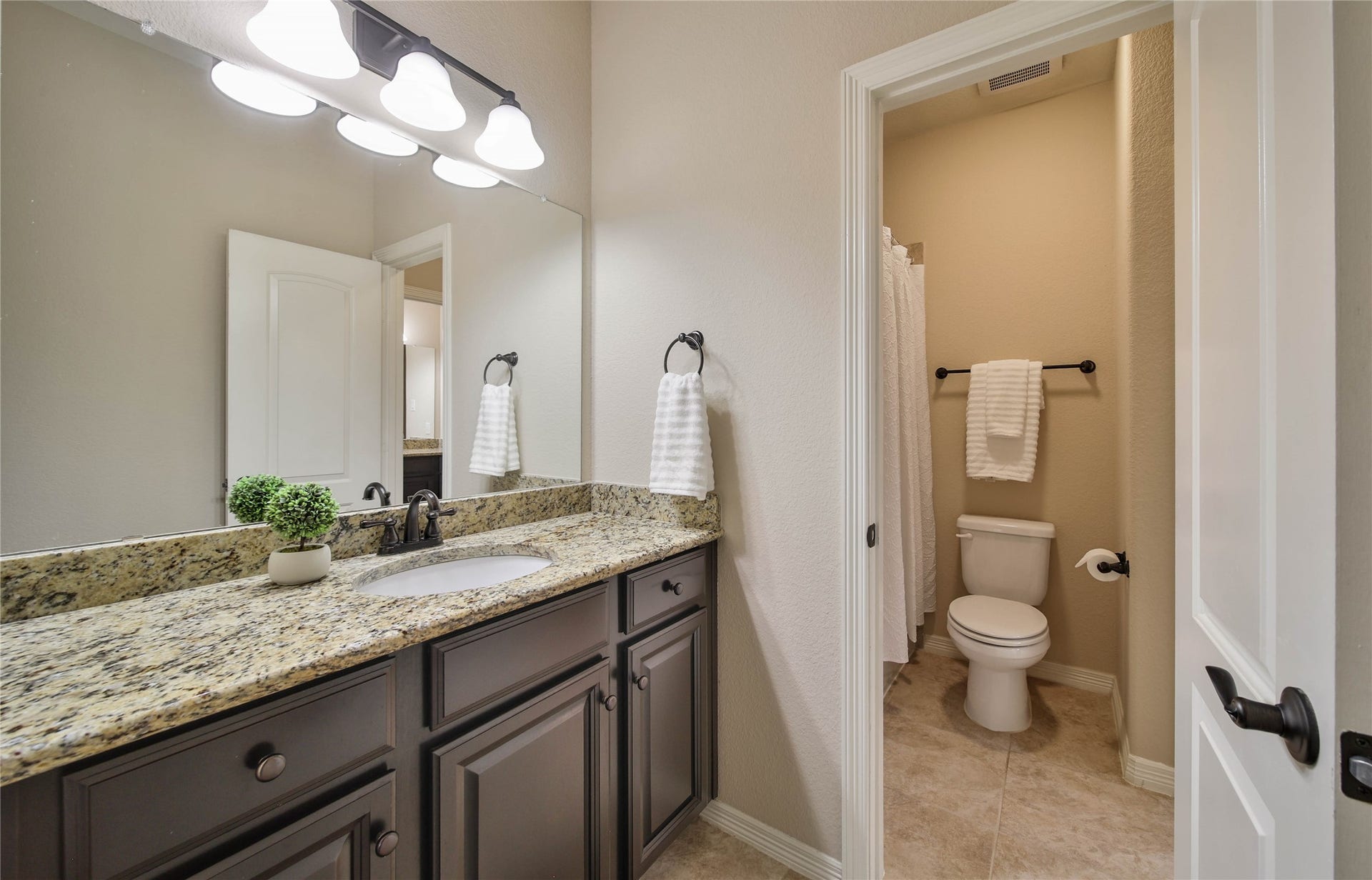 Private vanity