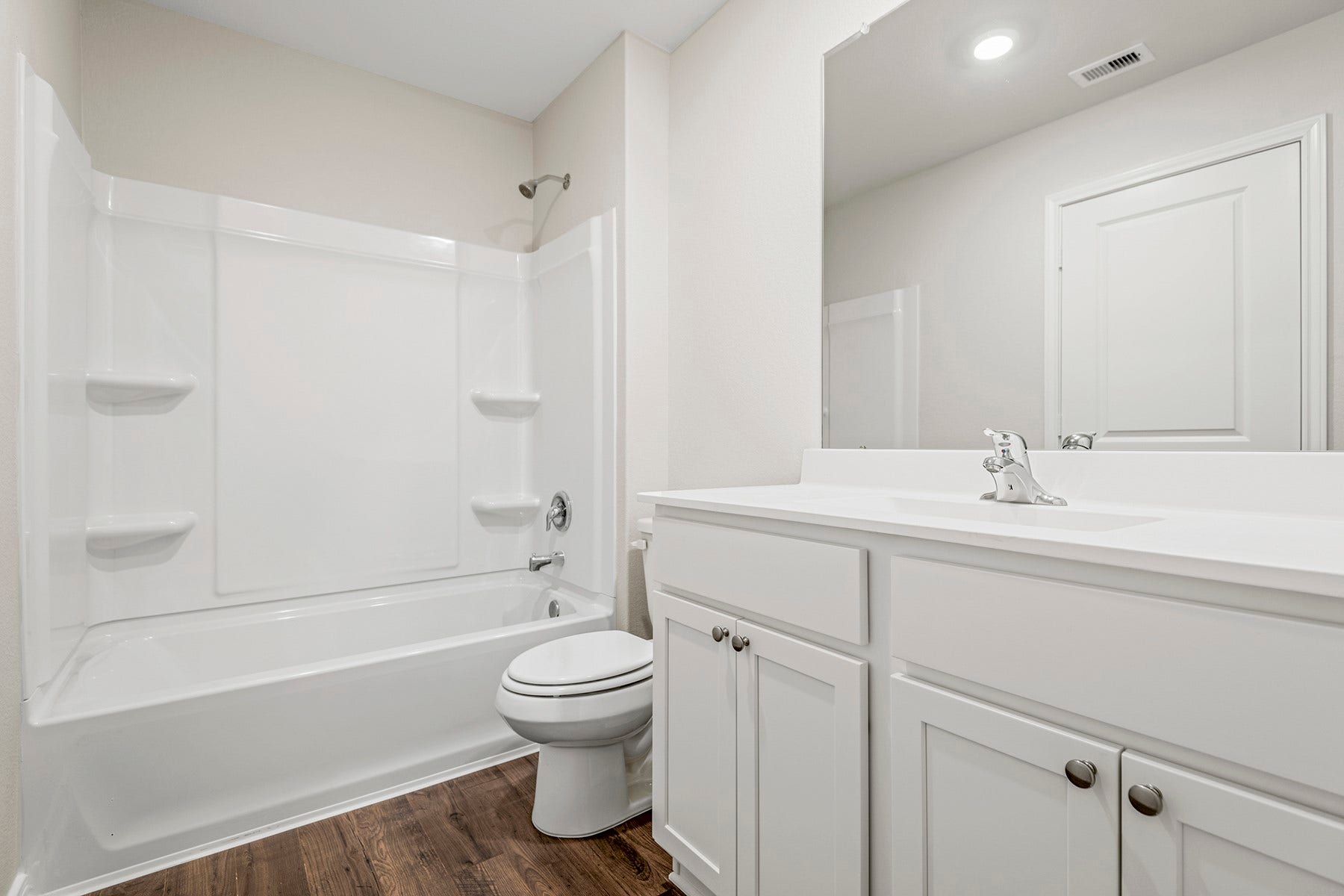 6511 Winter Elm Street, Houston, TX 77048 6511 Winter Elm Street, Houston, TX 77048