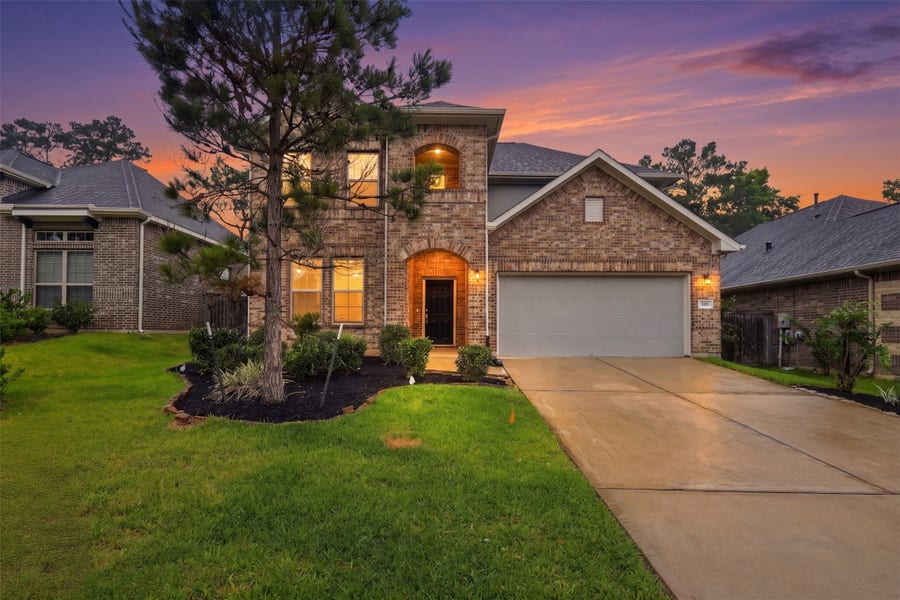 Property photo for 119 Buttonwood Court, Conroe, TX