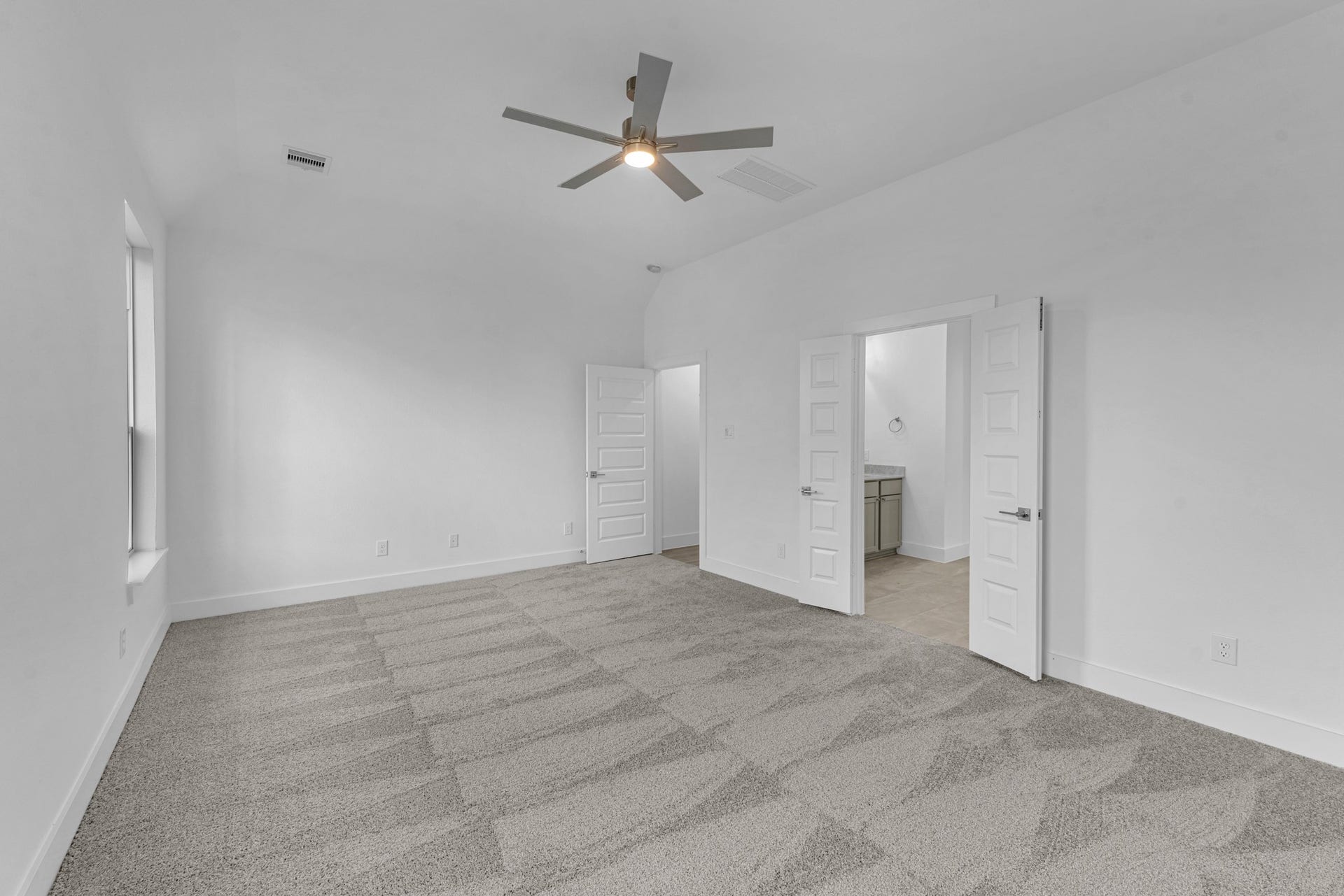 4511 Breezewood Drive, Rosenberg, TX 77471