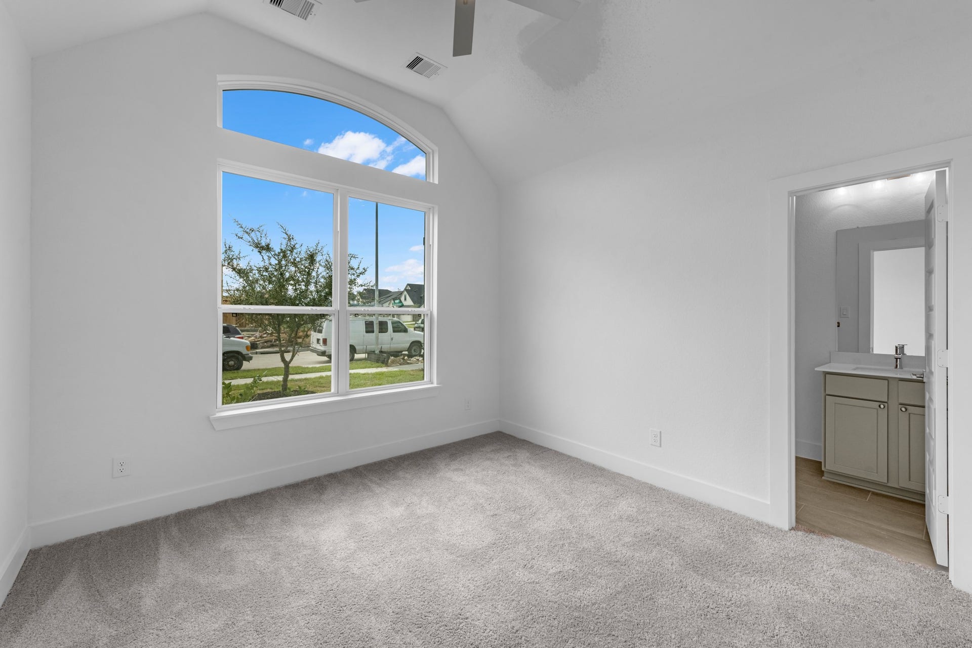 4511 Breezewood Drive, Rosenberg, TX 77471