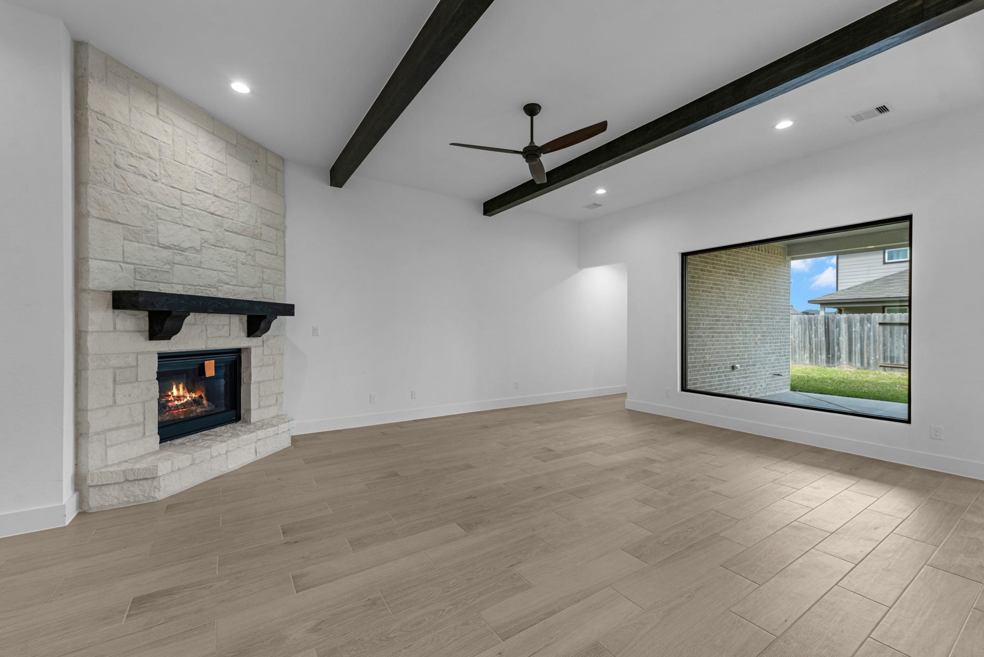 4511 Breezewood Drive, Rosenberg, TX 77471