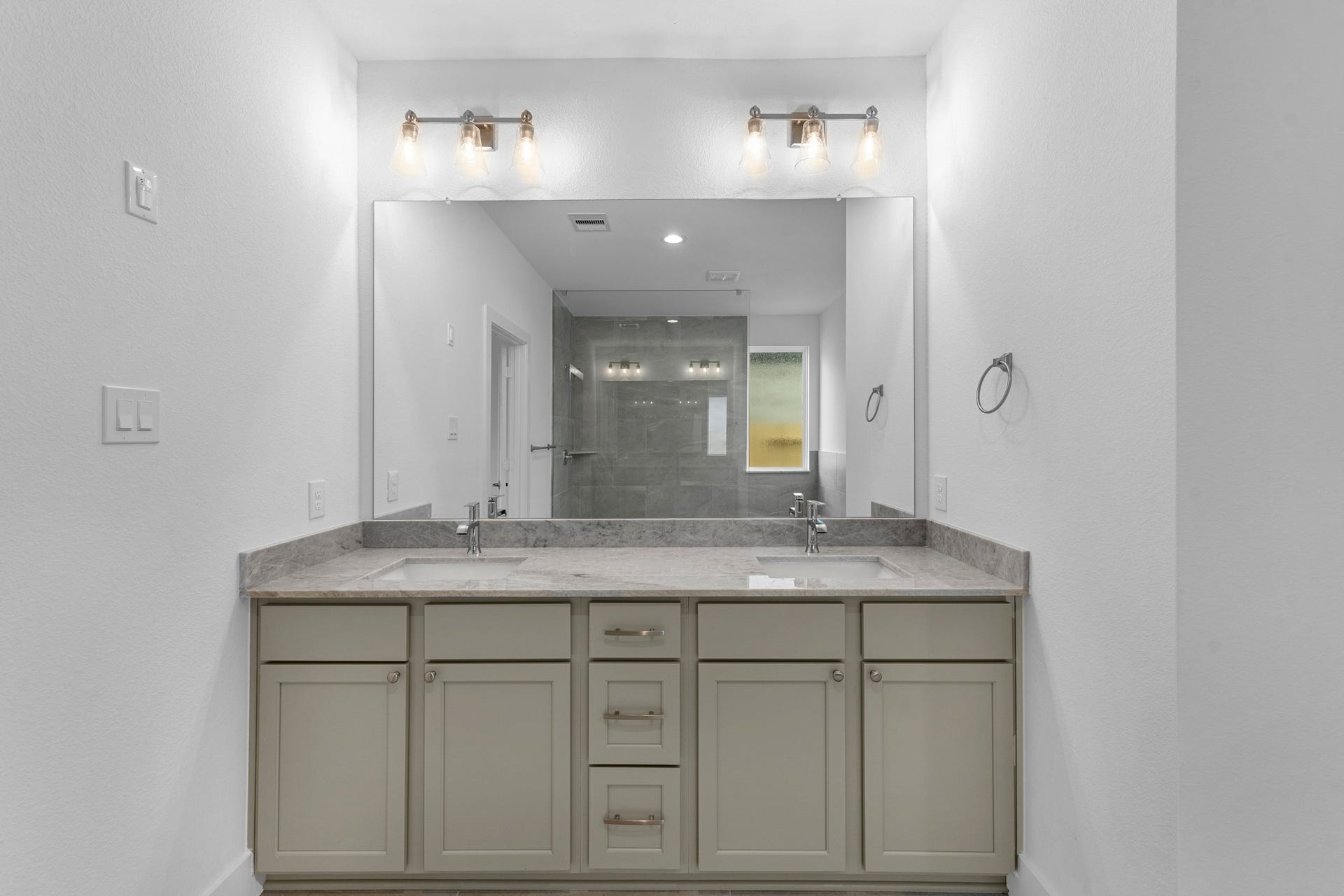 4511 Breezewood Drive, Rosenberg, TX 77471