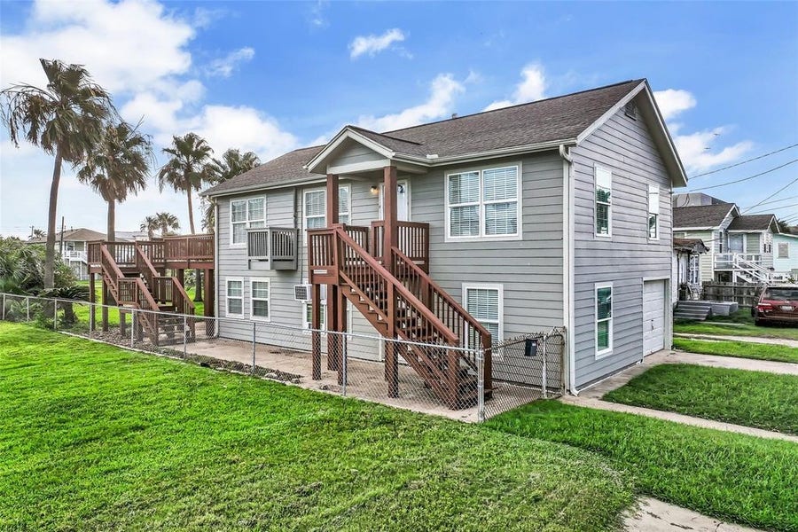 Property photo for 1029 62nd St Street, Galveston, TX