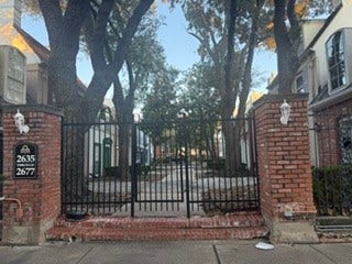 2649 Marilee Lane, Houston, TX 77057 2649 Marilee Lane, Houston, TX 77057