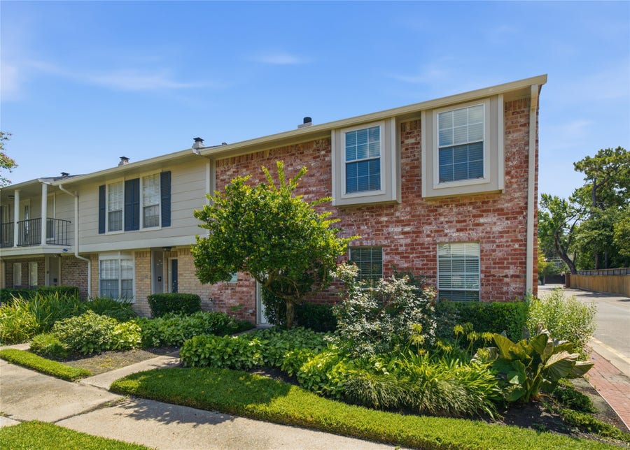 Property photo for 727 Bunker Hill Road, #7, Houston, TX