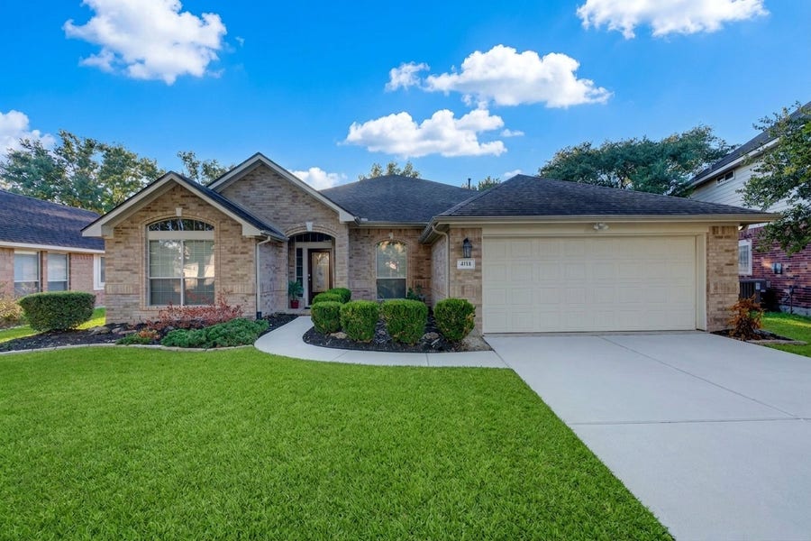 Property photo for 4719 Waterhaven Lane, Houston, TX