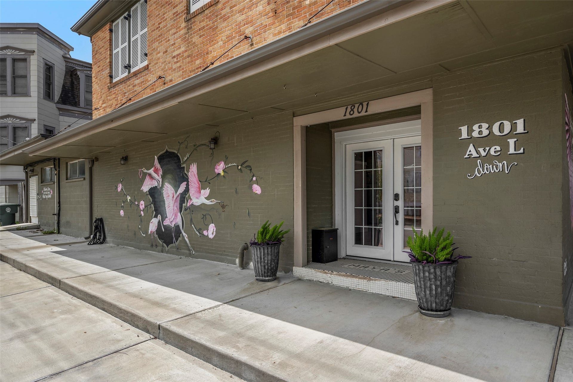 1801 Avenue L, Galveston, TX 77550 1801 Avenue L, Galveston, TX 77550