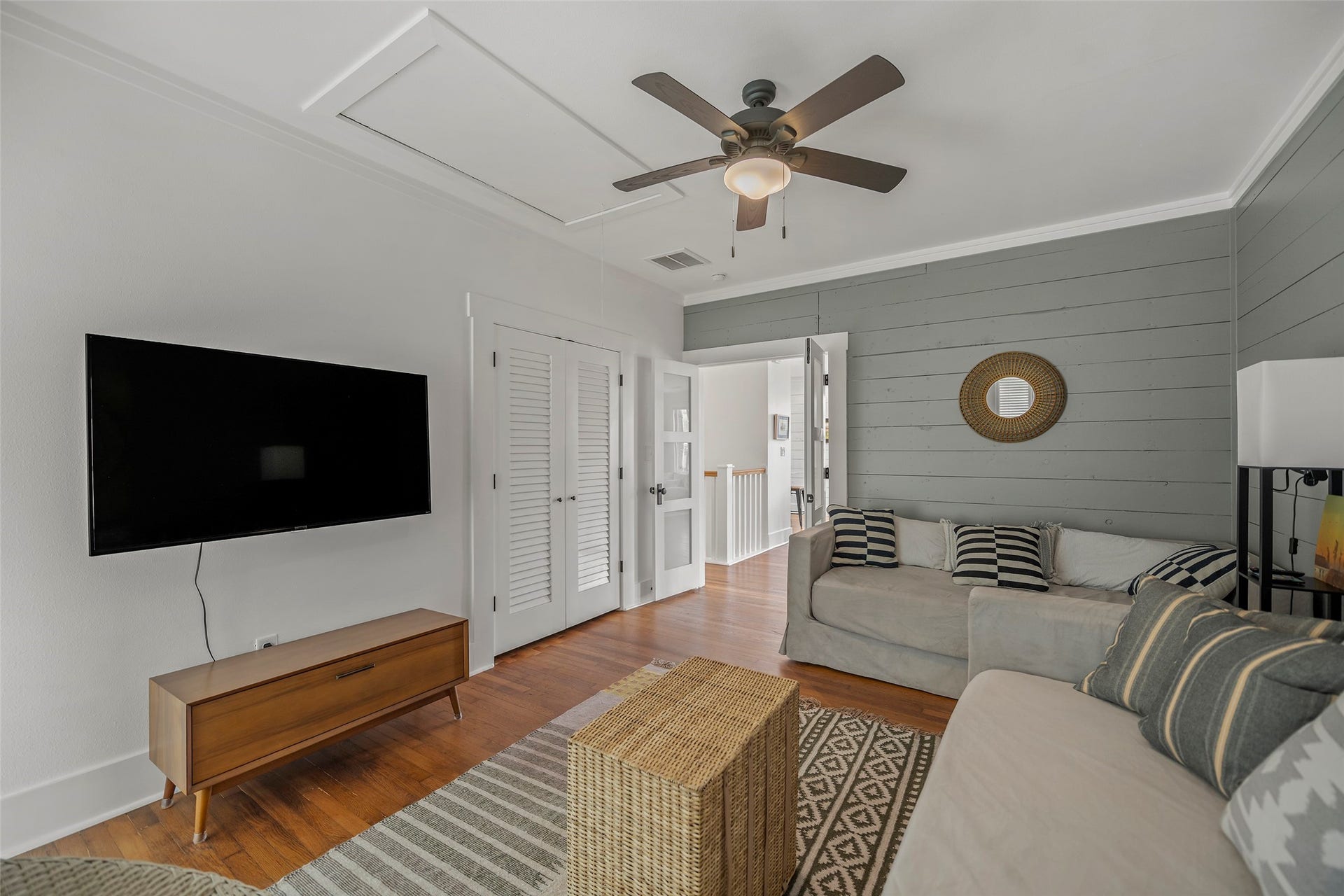 1801 Avenue L, Galveston, TX 77550 1801 Avenue L, Galveston, TX 77550