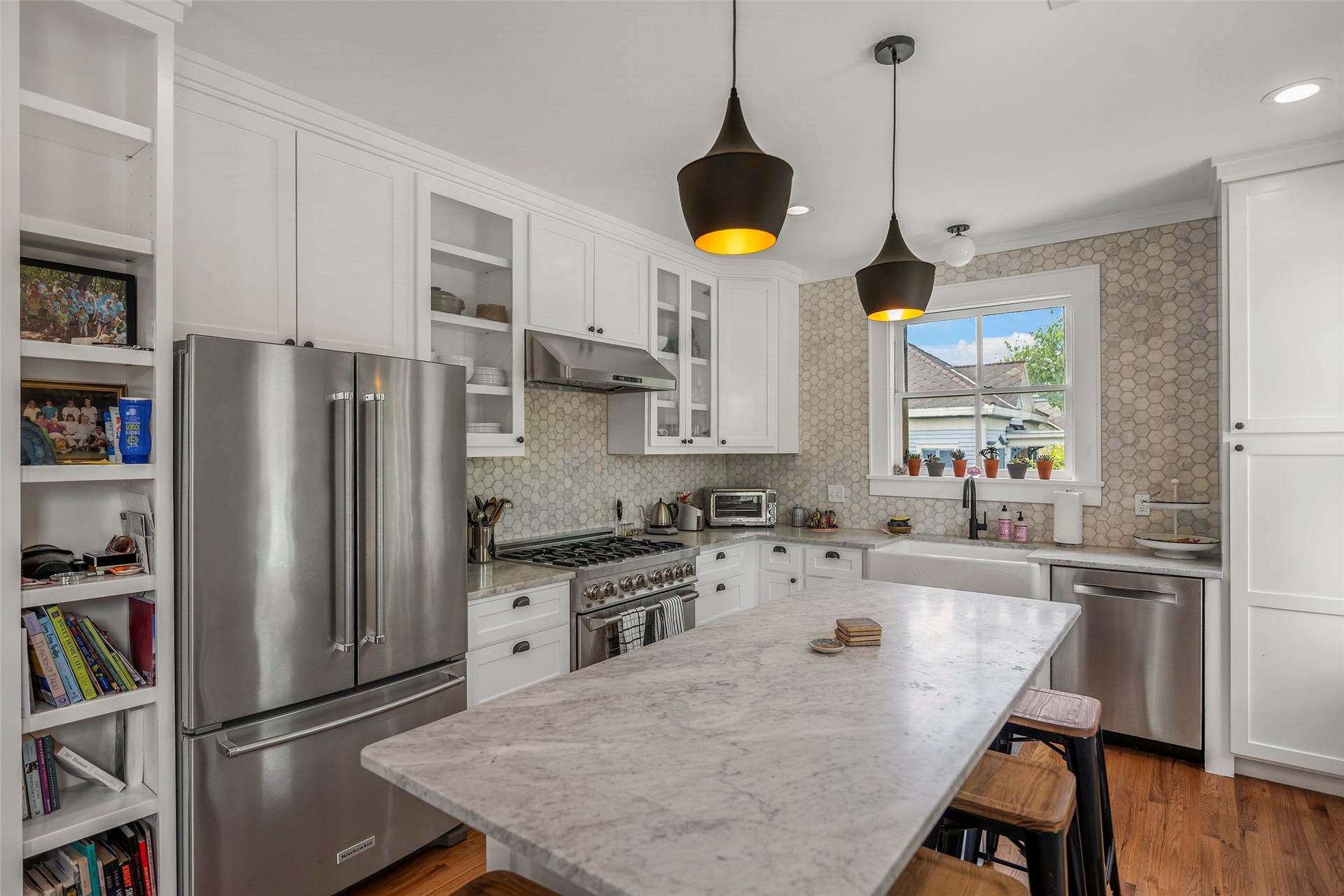 1801 Avenue L, Galveston, TX 77550 1801 Avenue L, Galveston, TX 77550