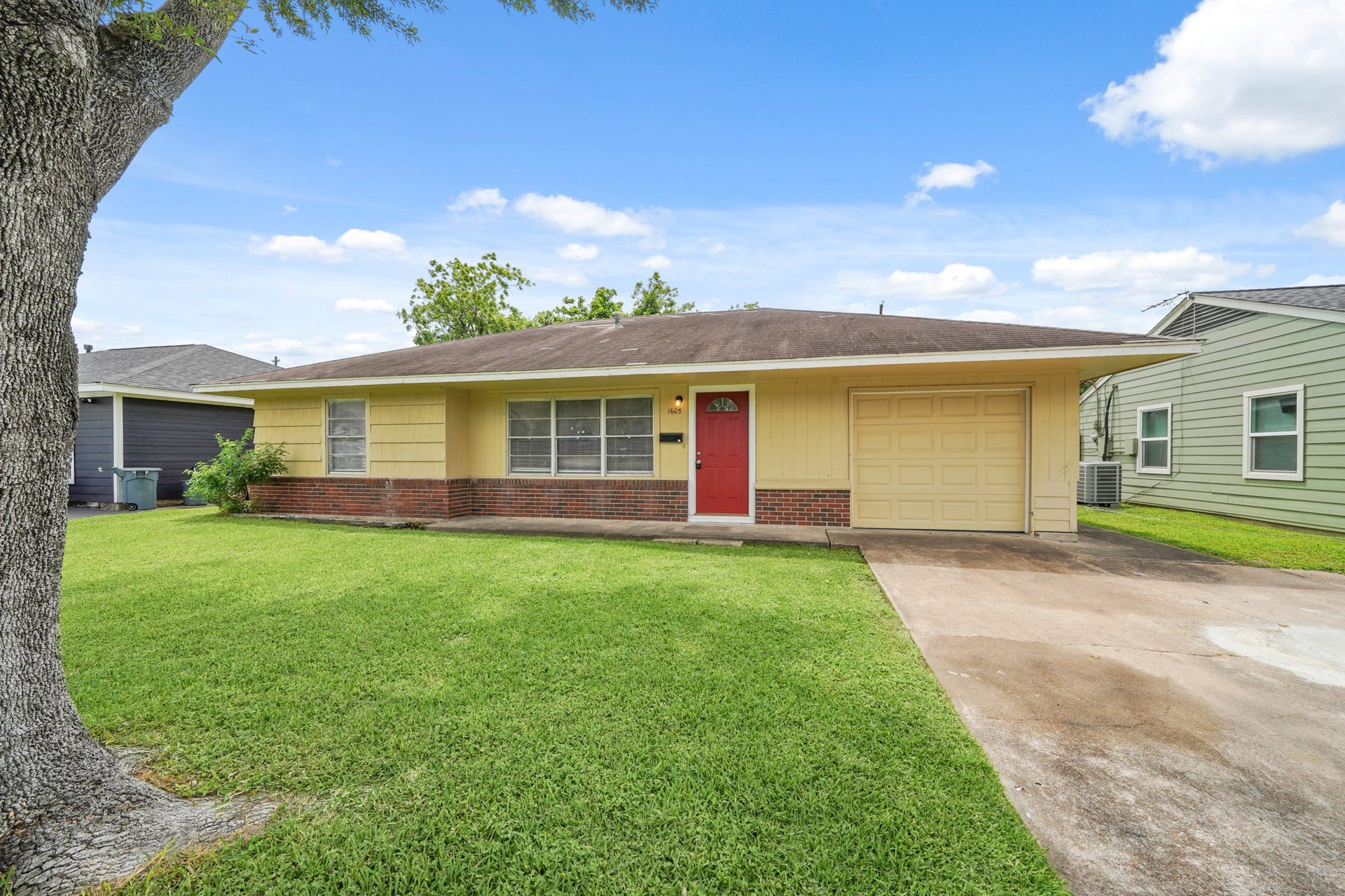 1605 Pugh Drive, Galena Park, TX 77547