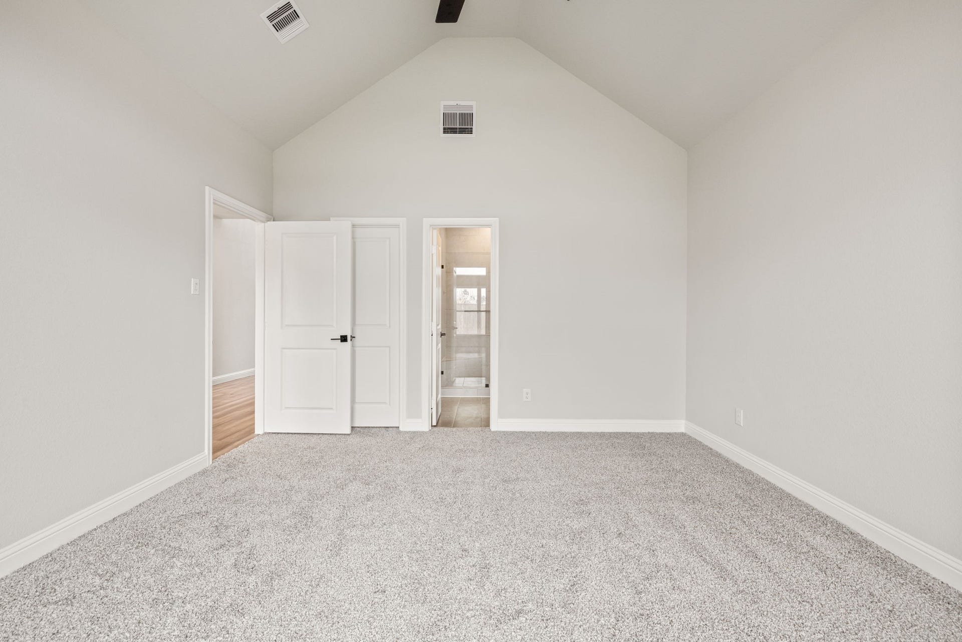 This home is currently under construction, with the opportunity to select your preferred exterior and interior finishes. Please contact our Sales Consultant for full details, available selections, and current availability. Photo shown is a sample of a recently completed home and is for reference only.