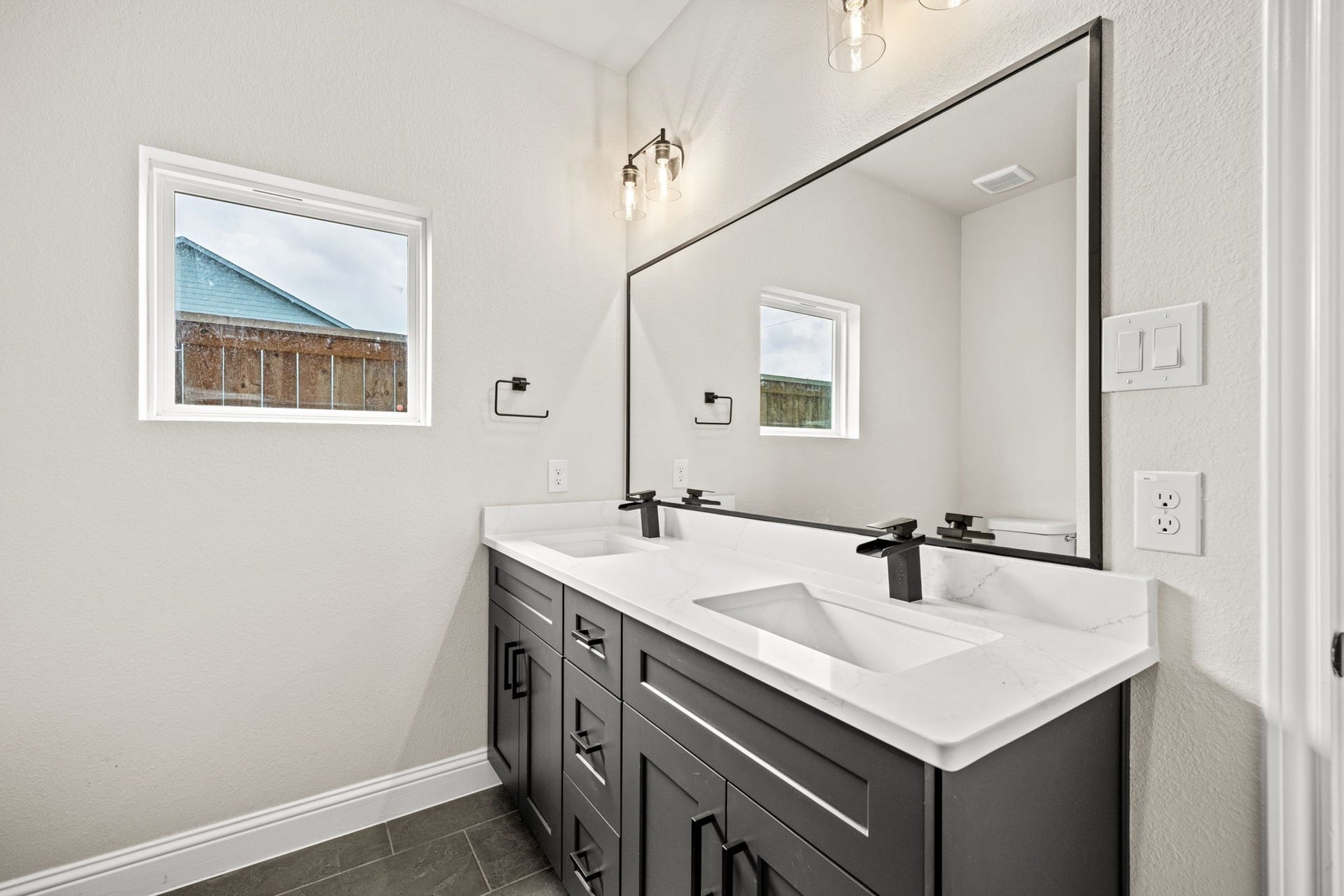 This home is currently under construction, with the opportunity to select your preferred exterior and interior finishes. Please contact our Sales Consultant for full details, available selections, and current availability. Photo shown is a sample of a recently completed home and is for reference only.