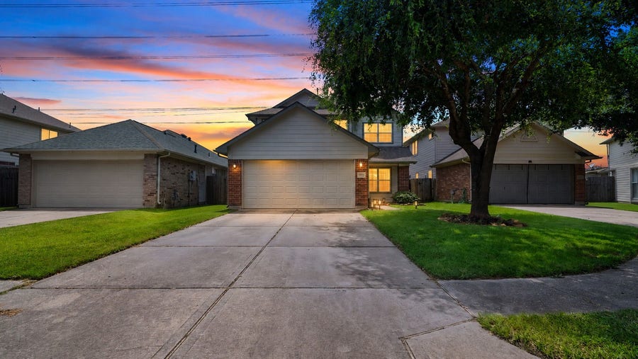 Property photo for 15027 Sunset Creek Drive, Humble, TX