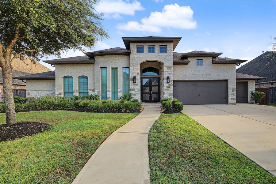 Property photo for 30414 Wild Garden Way Court, Fulshear, TX