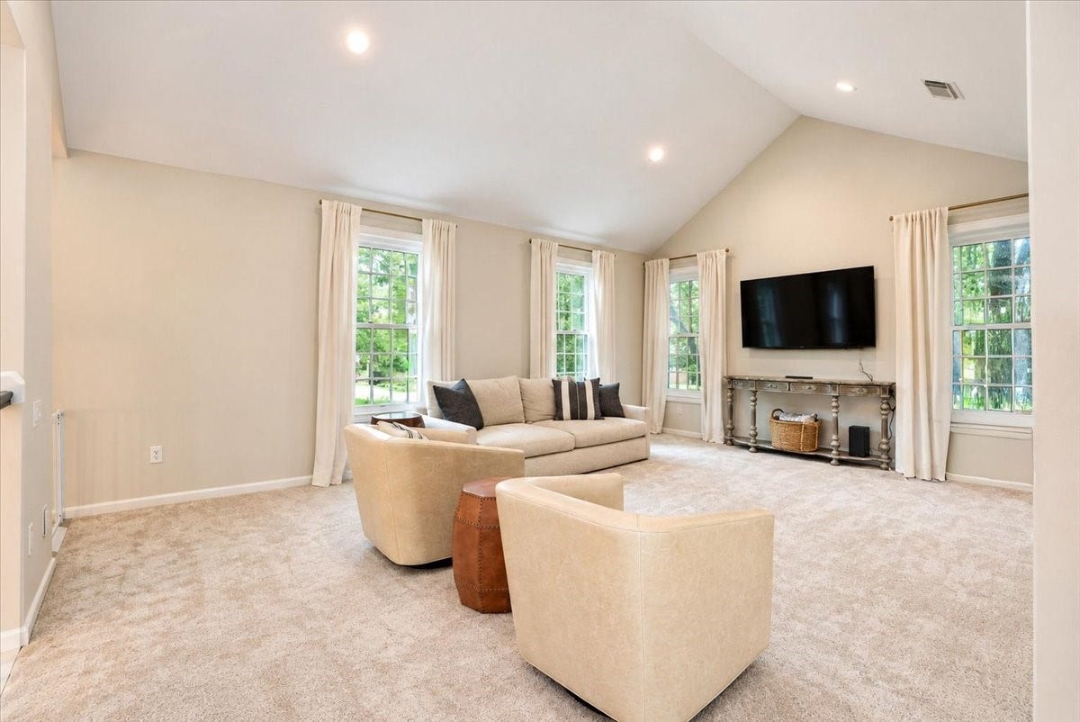 14026 Champions Hamlet Court, Houston, TX 77069 Room to play, gather, and unwind! This huge upstairs game room has a vaulted ceiling, recessed lighting, and new carpet with a quality pad (2022), so its comfortable for movie nights and weekend hangouts.