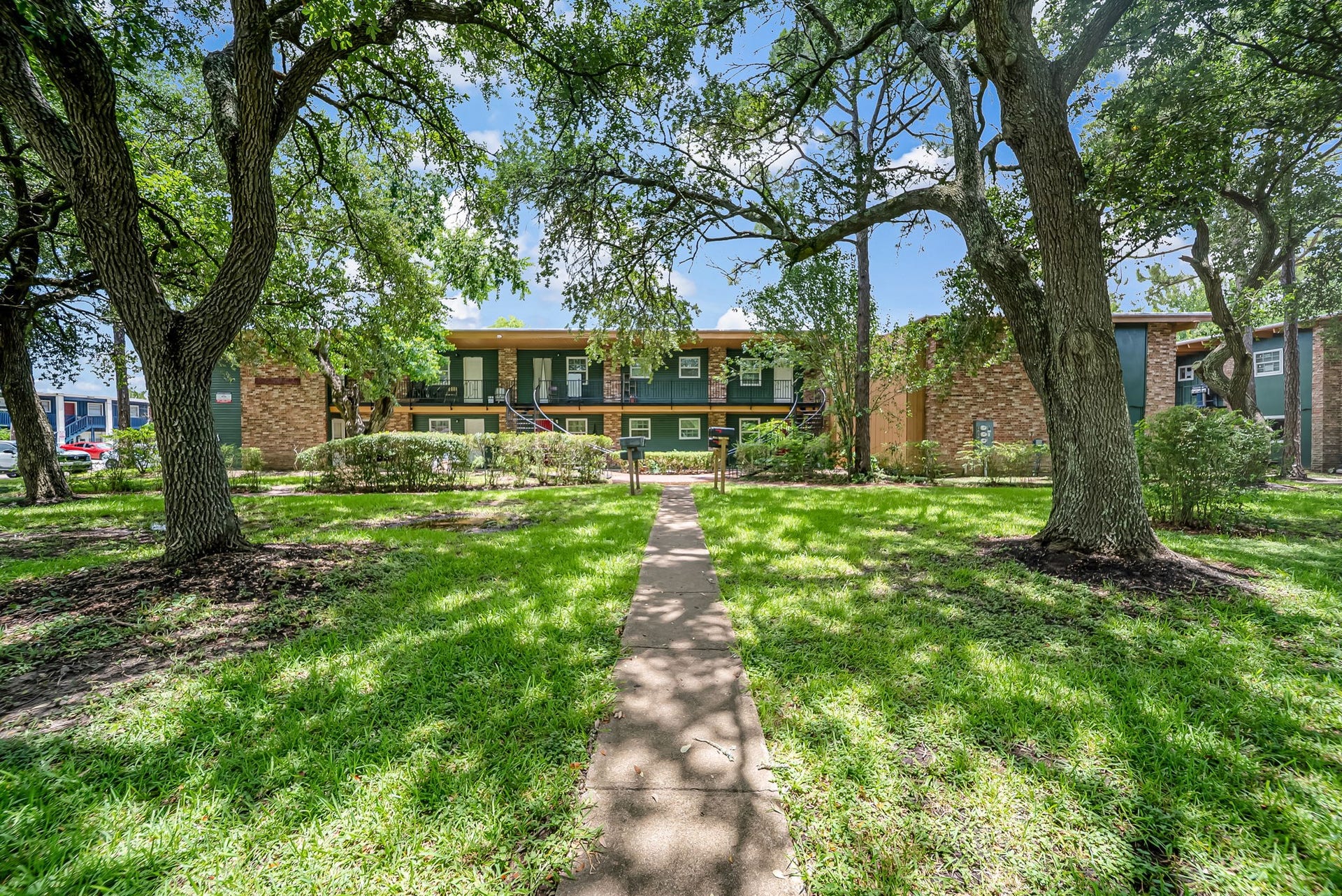 411 Avenue A, #12, La Marque, TX 77568 411 Avenue A, #12, La Marque, TX 77568