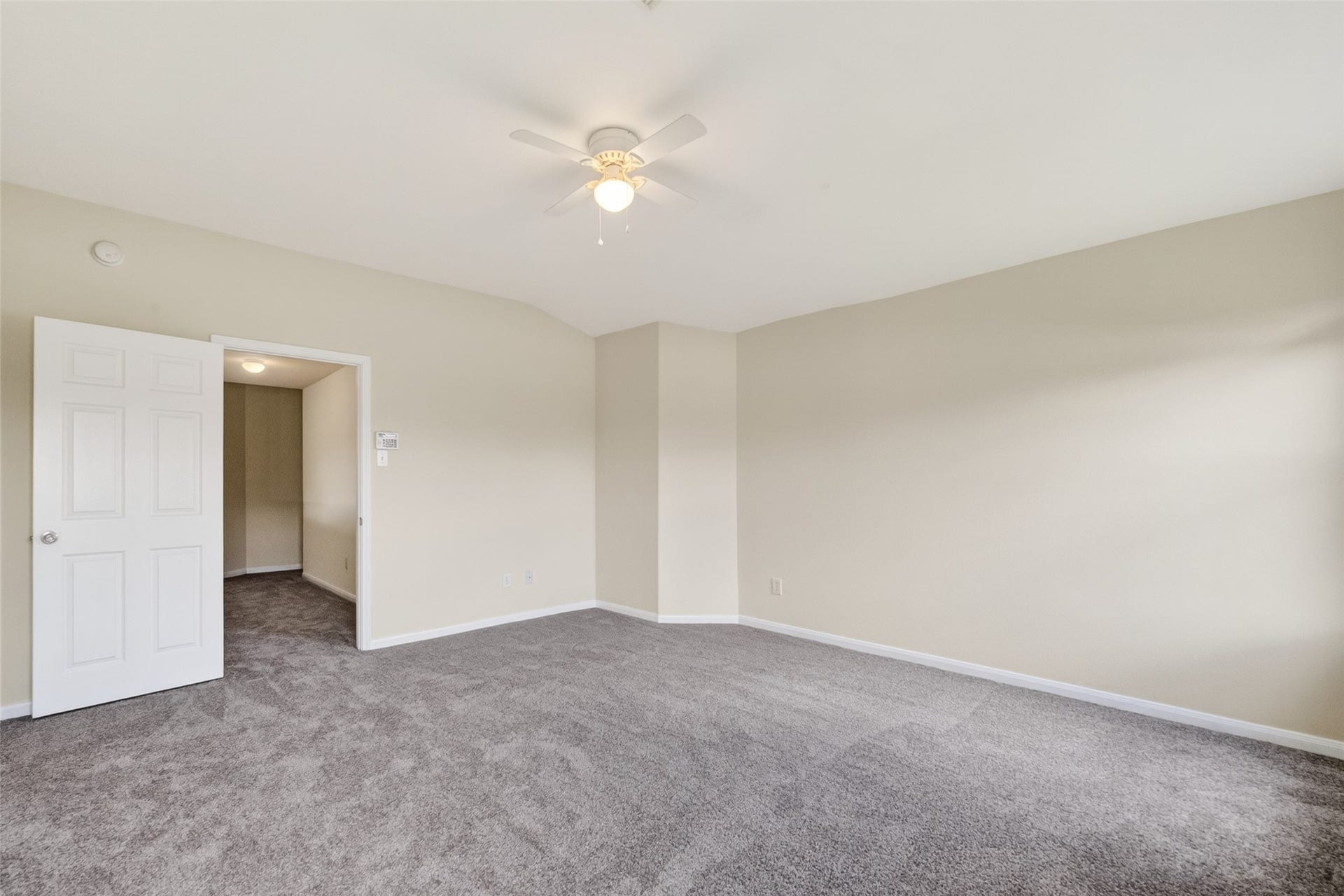 16119 Gavin Lane, Houston, TX 77049 Primary Bedroom