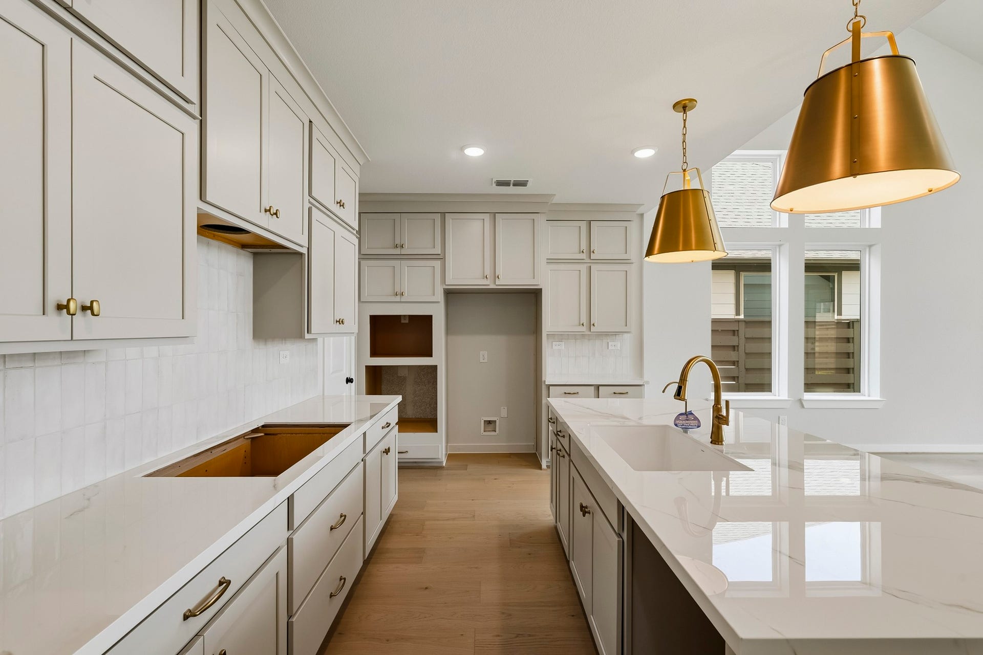 10927 Endeavor Drive, Richmond, TX 77469 10927 Endeavor Drive, Richmond, TX 77469