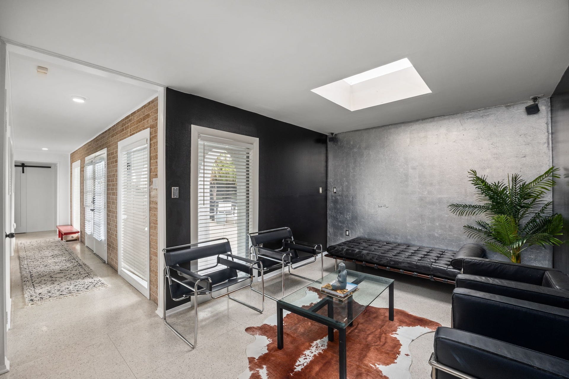 7902 Richmond Avenue, Houston, TX 77063 7902 Richmond Avenue, Houston, TX 77063