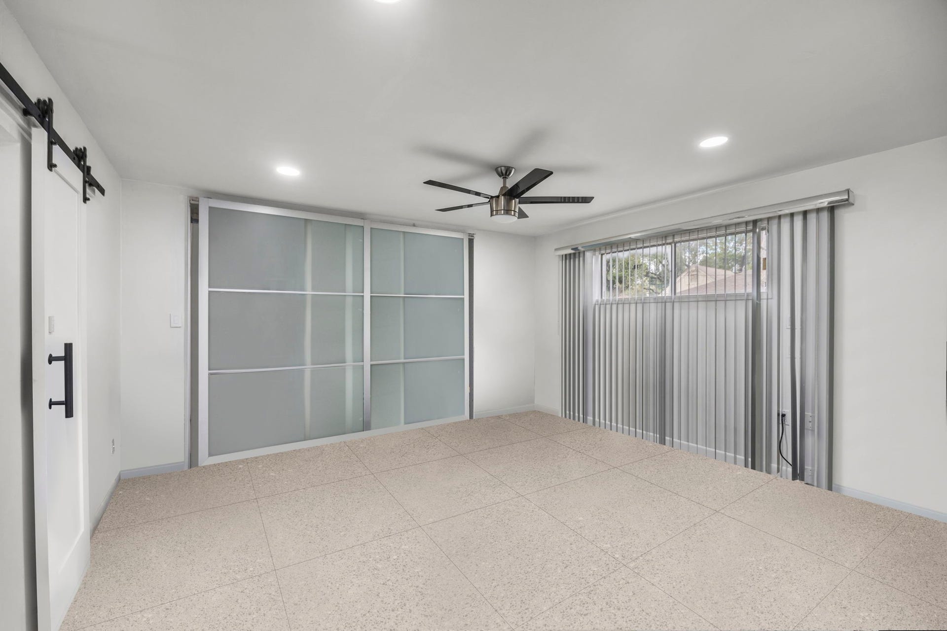 7902 Richmond Avenue, Houston, TX 77063 7902 Richmond Avenue, Houston, TX 77063
