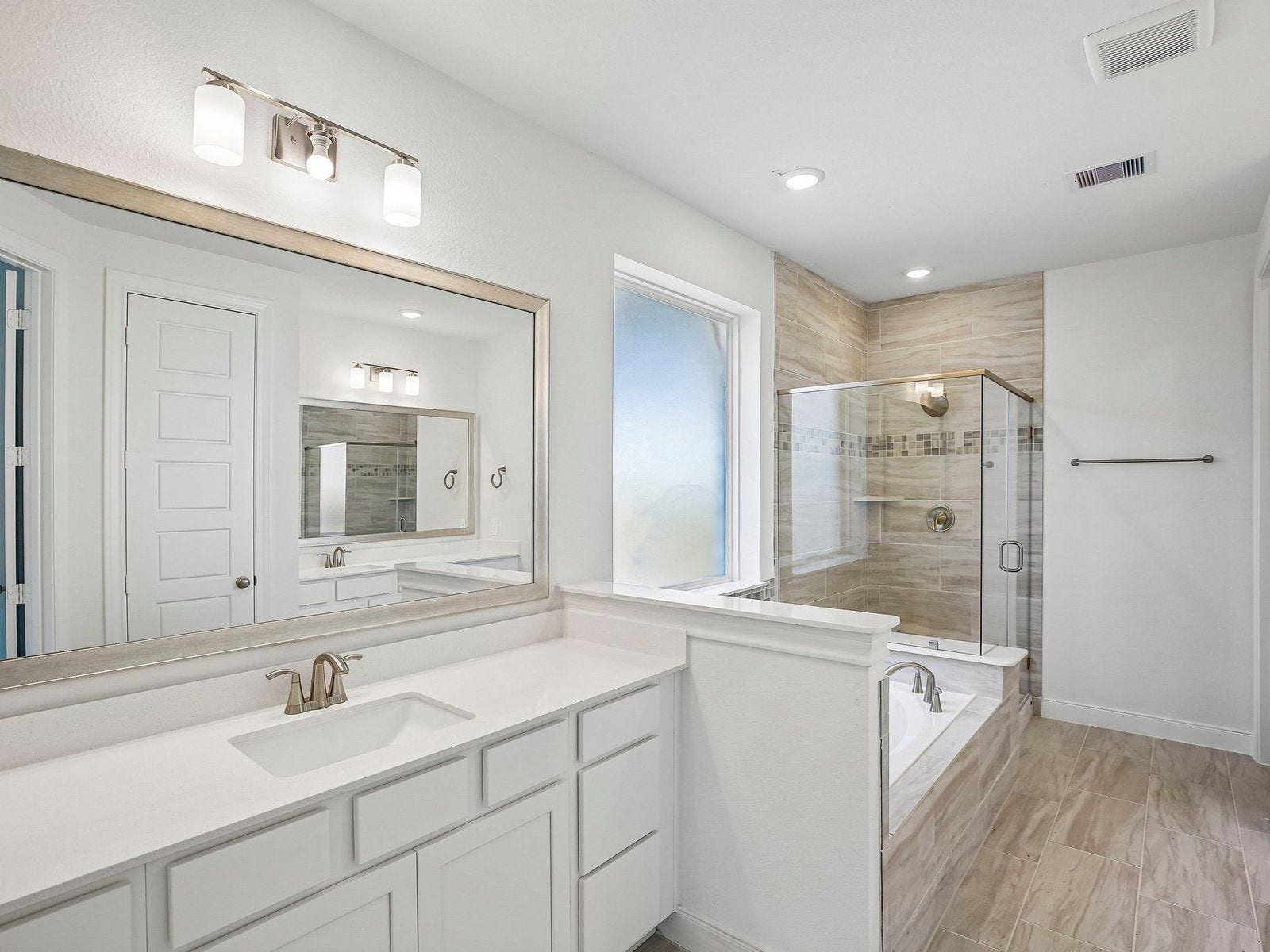 17764 Mill Manor Drive, Montgomery, TX 77316 Photo is for illustrative purposes only and may not reflect the exact listing.