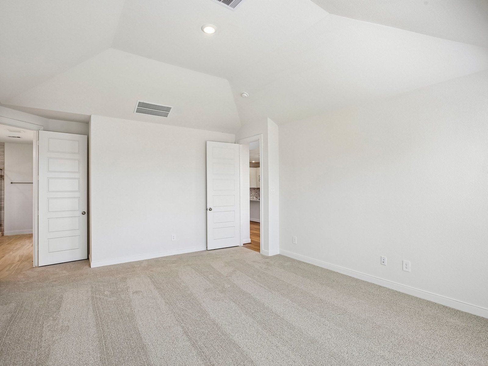17764 Mill Manor Drive, Montgomery, TX 77316 Photo is for illustrative purposes only and may not reflect the exact listing.