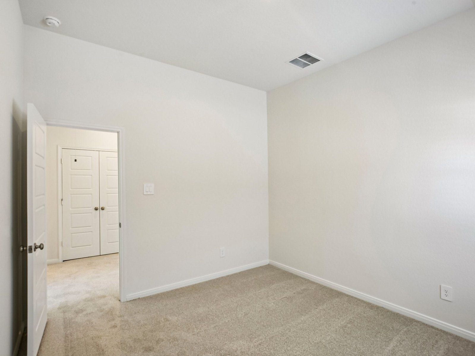 17764 Mill Manor Drive, Montgomery, TX 77316 Photo is for illustrative purposes only and may not reflect the exact listing.