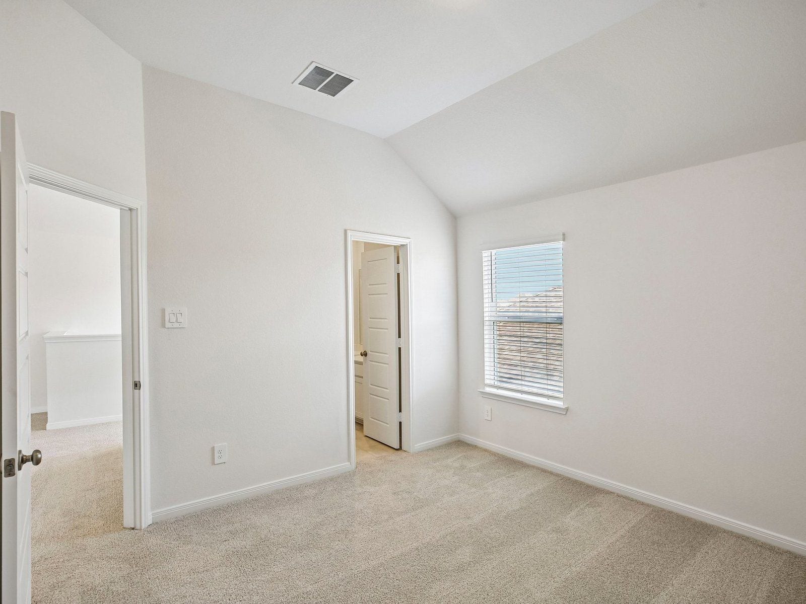 17764 Mill Manor Drive, Montgomery, TX 77316 Photo is for illustrative purposes only and may not reflect the exact listing.