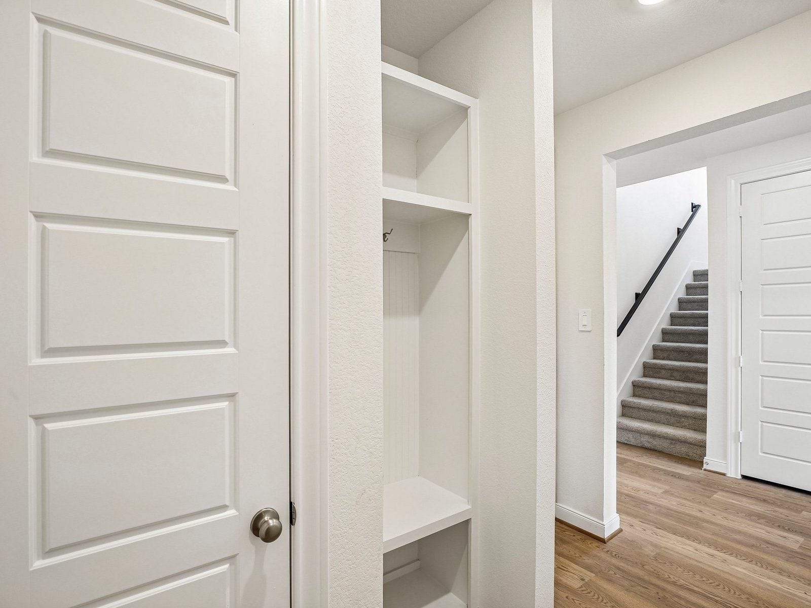 17764 Mill Manor Drive, Montgomery, TX 77316 Photo is for illustrative purposes only and may not reflect the exact listing.