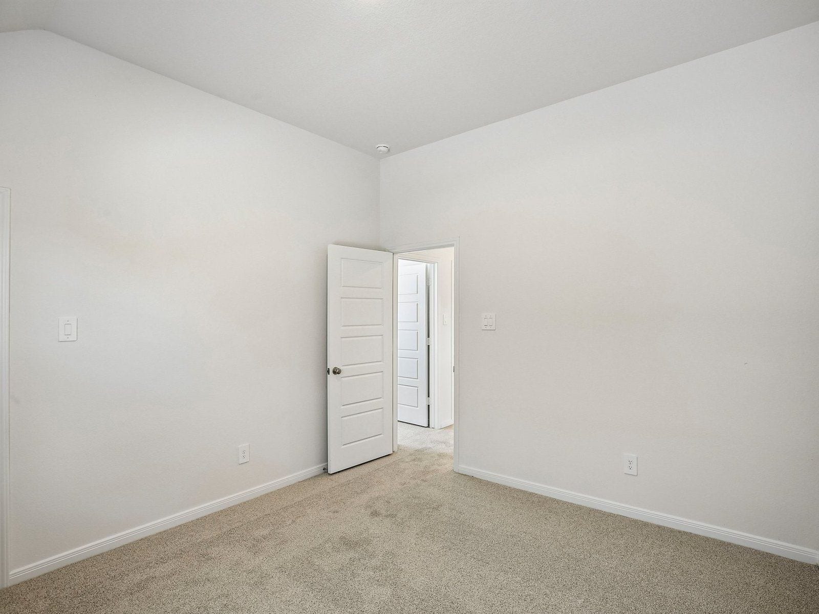 17764 Mill Manor Drive, Montgomery, TX 77316 Photo is for illustrative purposes only and may not reflect the exact listing.